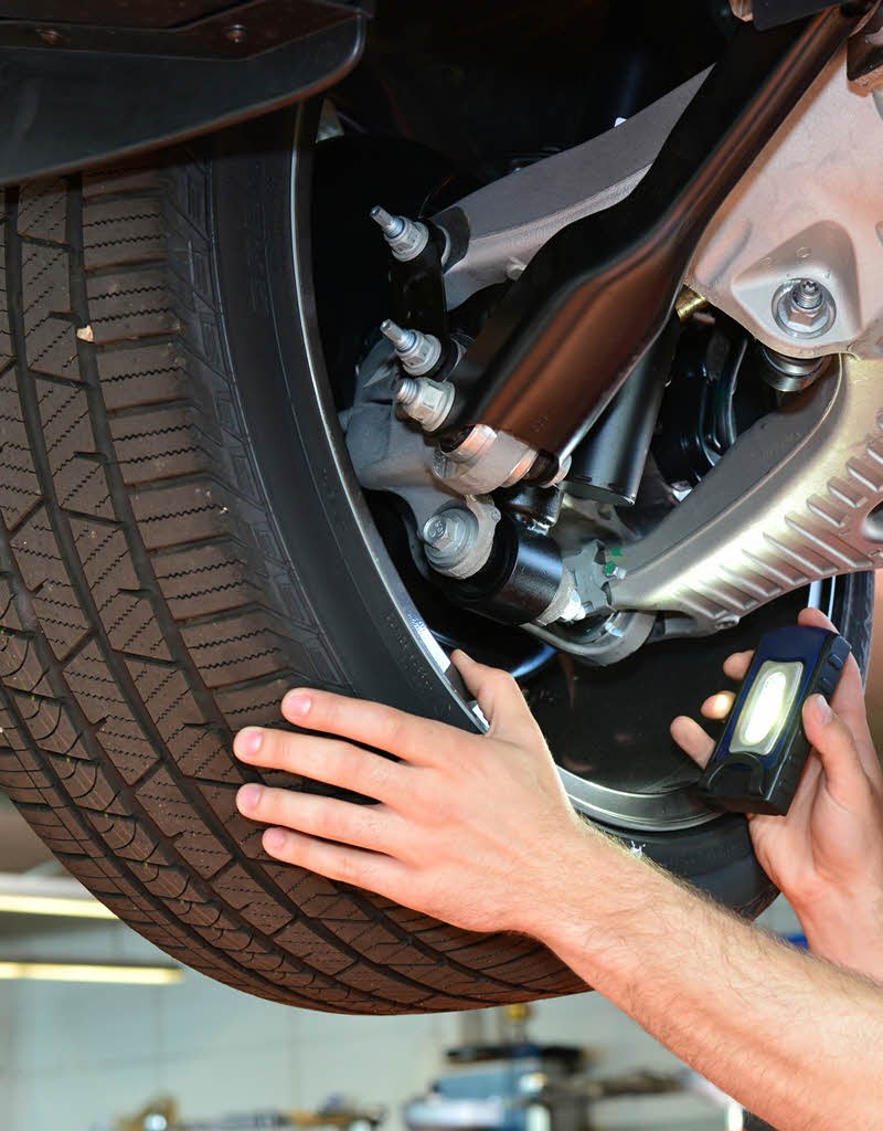 Automotive Service Shop - Woodstock VT - Holmes One Stop